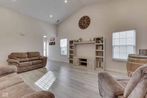 4146 Taunton Court Plainfield IN 46168