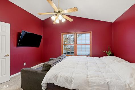 5345 Old Barn Drive Indianapolis IN 46268
