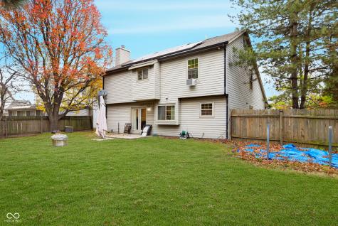 5345 Old Barn Drive Indianapolis IN 46268