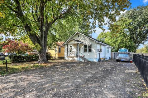 122 W Gimber Street Indianapolis IN 46225