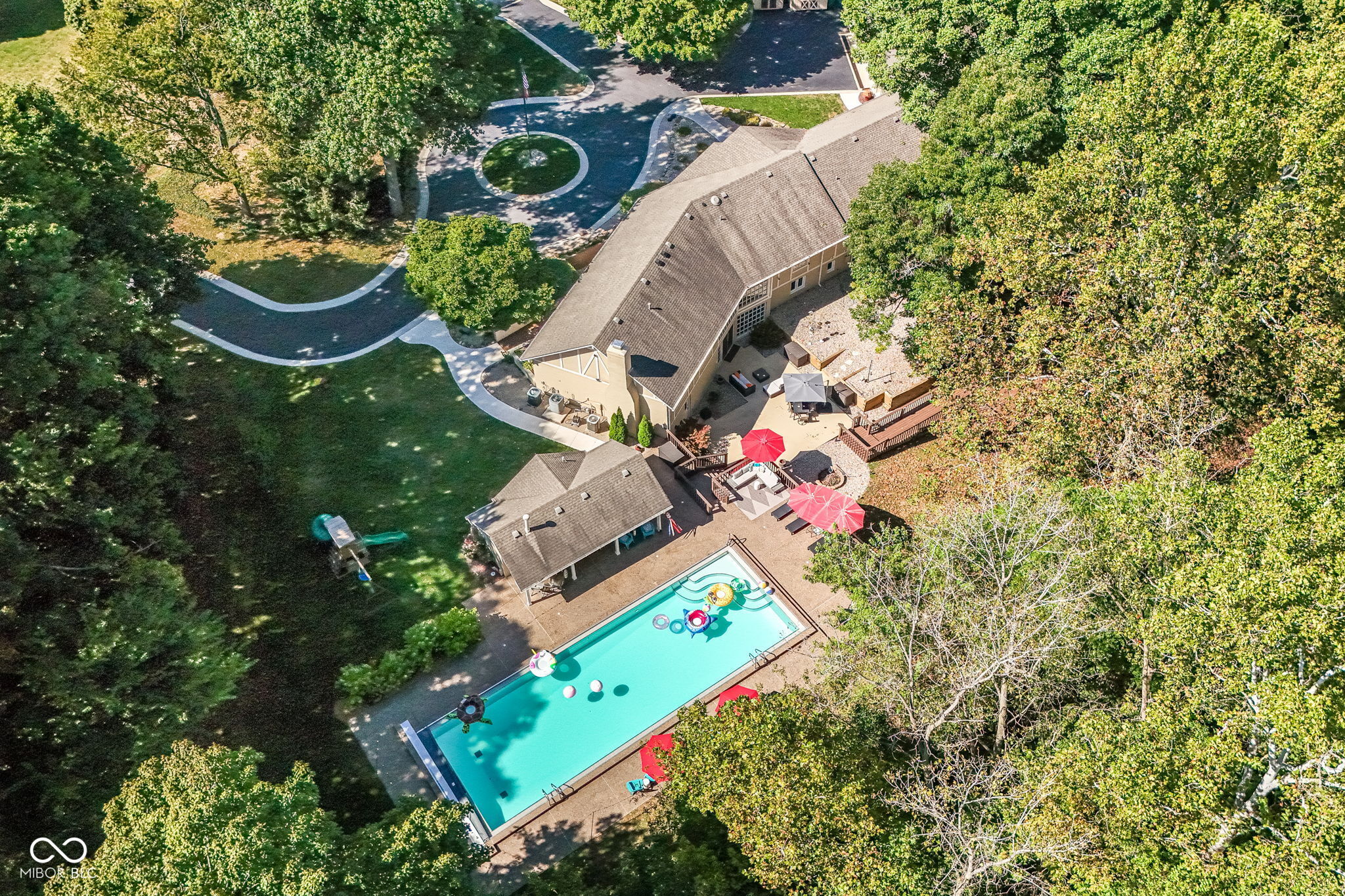 8215 Sunray Court Indianapolis IN 46278