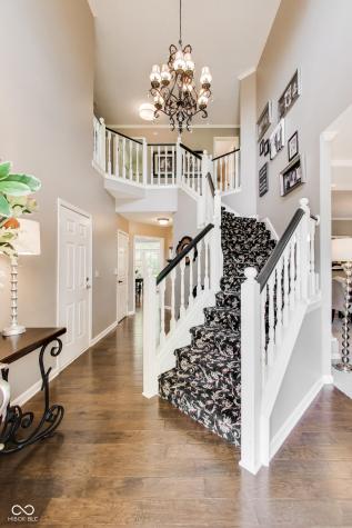 10878 Pine Bluff Drive Fishers IN 46037