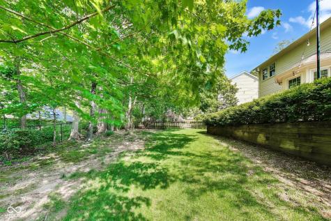 10878 Pine Bluff Drive Fishers IN 46037