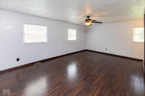 220 E Tilden Drive Brownsburg IN 46112