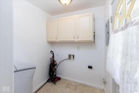 220 E Tilden Drive Brownsburg IN 46112