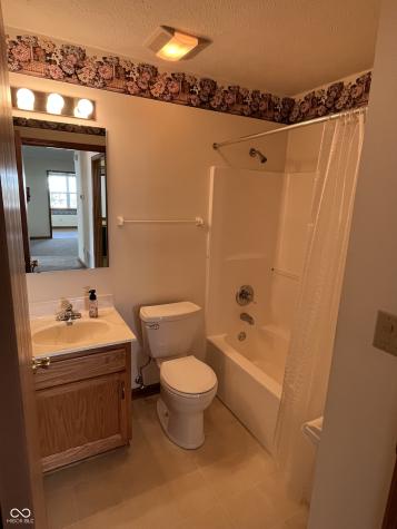 5717 Spring Mist Circle Indianapolis IN 46237
