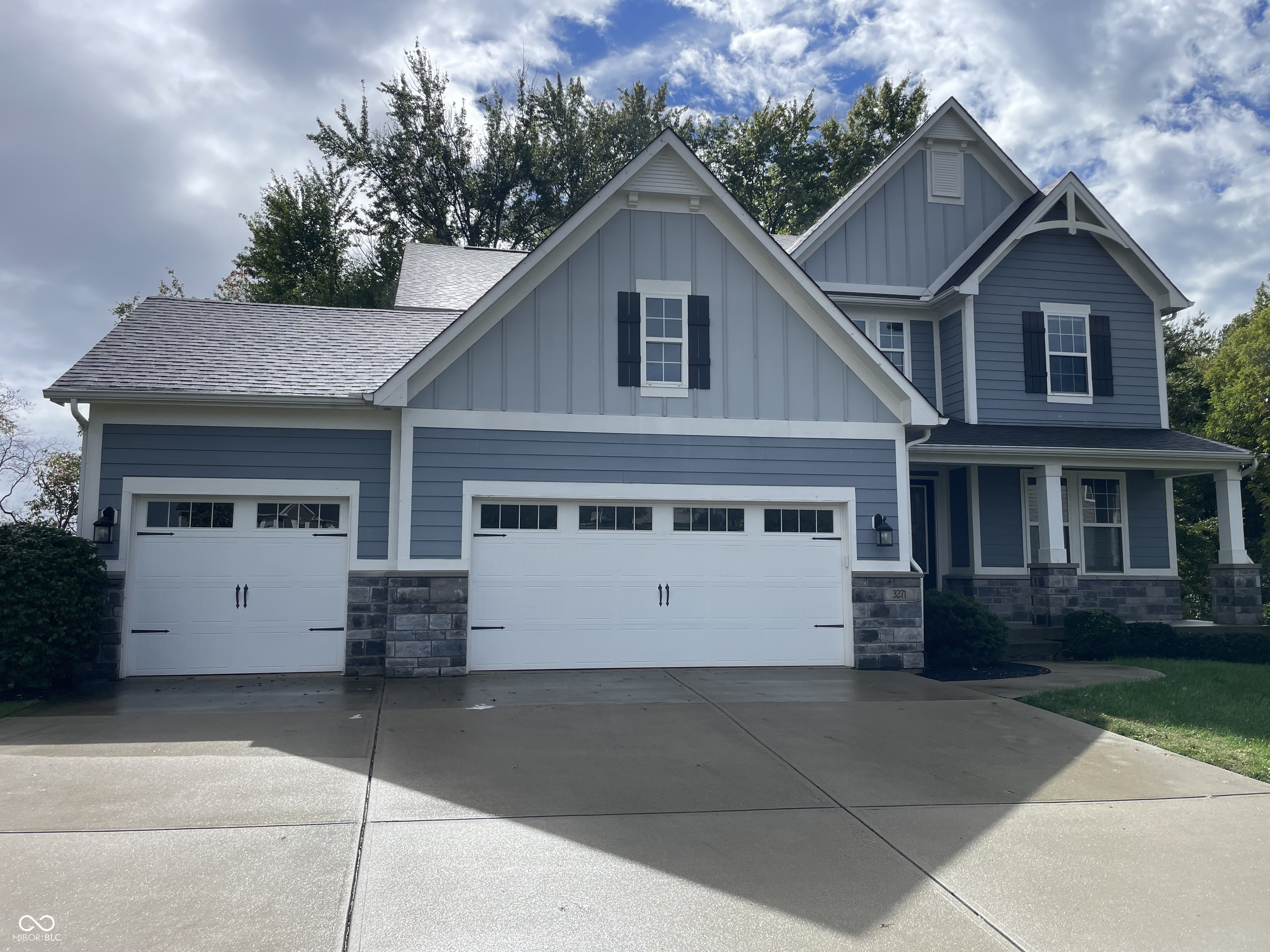 3271 Gray Hawk Drive Columbus IN 47201