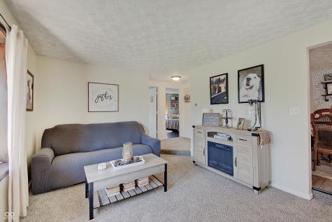 1334 Demaree Road Greenwood IN 46143