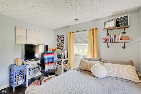 1334 Demaree Road Greenwood IN 46143