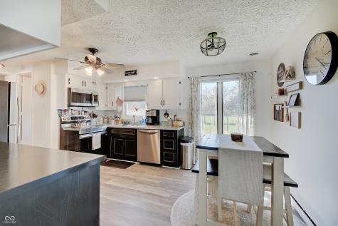 1334 Demaree Road Greenwood IN 46143