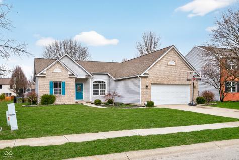 6264 Saddletree Drive Zionsville IN 46077