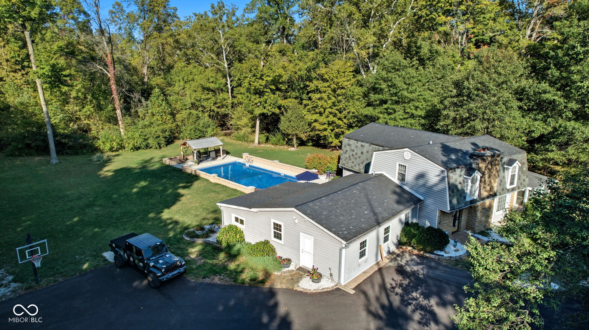 15412 Southeastern Parkway Fishers IN 46037