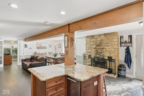 15412 Southeastern Parkway Fishers IN 46037