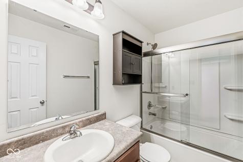 793 N Crystal Drive Fortville IN 46040