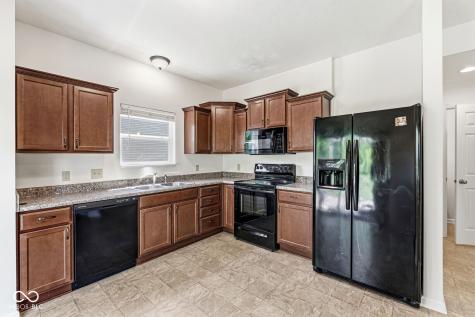793 N Crystal Drive Fortville IN 46040