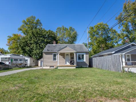 2110 Wallace Avenue Indianapolis IN 46218