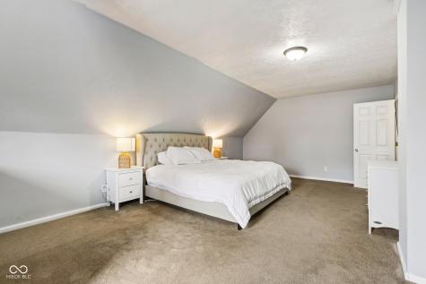 437 Sanders Street Indianapolis IN 46225