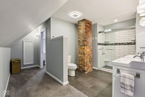 437 Sanders Street Indianapolis IN 46225