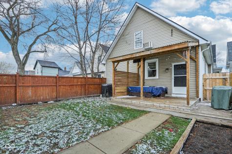 437 Sanders Street Indianapolis IN 46225
