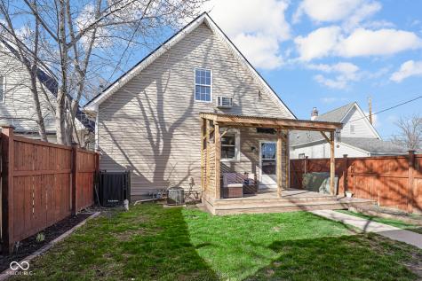437 Sanders Street Indianapolis IN 46225