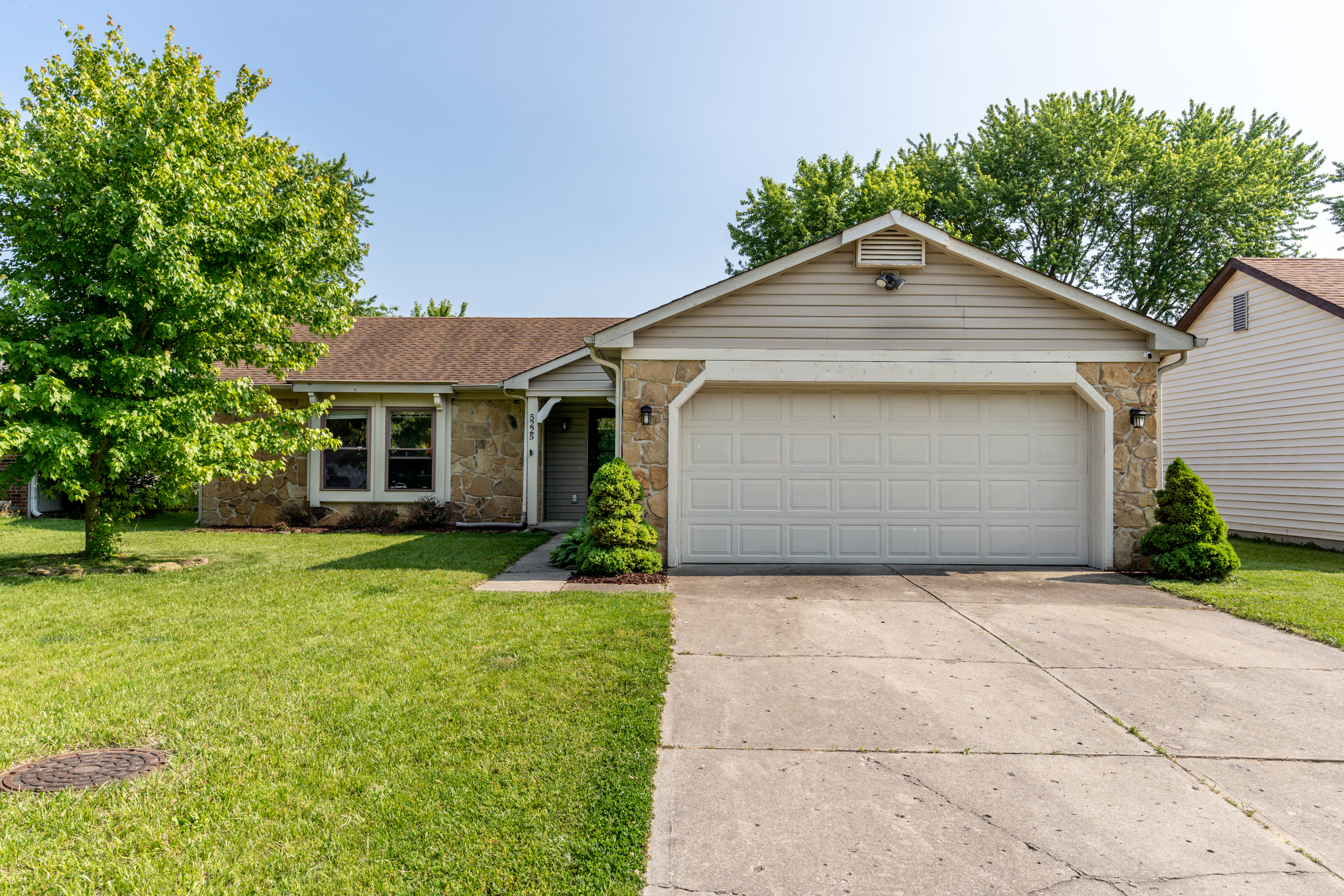 5225 Heathwood Drive Indianapolis IN 46237