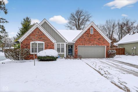 7572 Pinesprings East Drive Indianapolis IN 46256