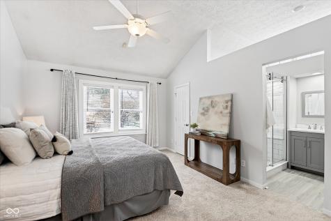 7572 Pinesprings East Drive Indianapolis IN 46256