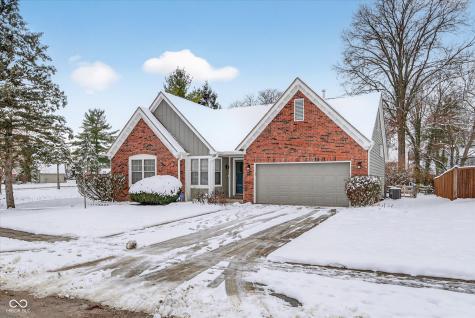 7572 Pinesprings East Drive Indianapolis IN 46256