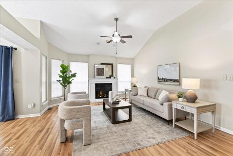 7572 Pinesprings East Drive Indianapolis IN 46256