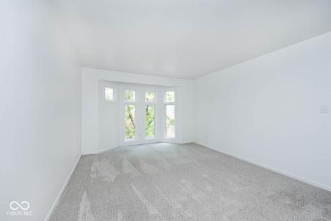 575 Lockerbie Circle S Indianapolis IN 46202