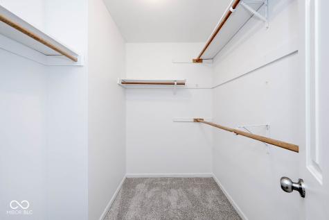 575 Lockerbie Circle S Indianapolis IN 46202
