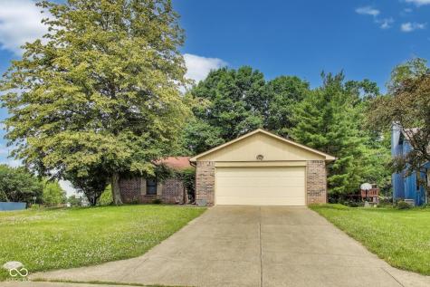 7583 Rogers Drive Indianapolis IN 46214