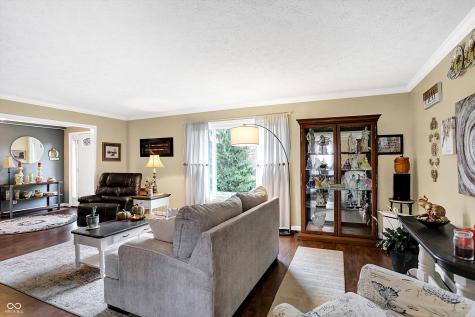4172 S Creekside Drive New Palestine IN 46163