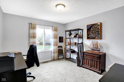 4172 S Creekside Drive New Palestine IN 46163
