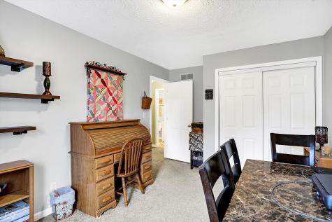 4172 S Creekside Drive New Palestine IN 46163