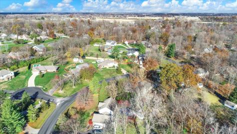 4172 S Creekside Drive New Palestine IN 46163