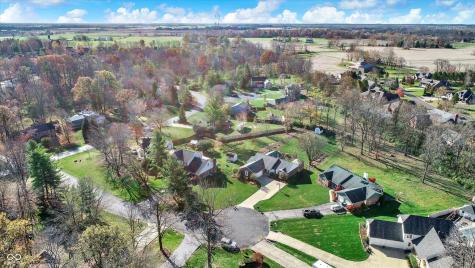 4172 S Creekside Drive New Palestine IN 46163