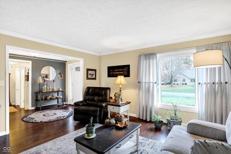 4172 S Creekside Drive New Palestine IN 46163