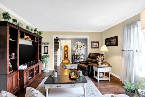 4172 S Creekside Drive New Palestine IN 46163