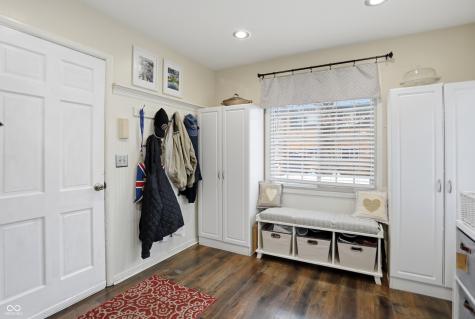 6314 Hythe Road Indianapolis IN 46220