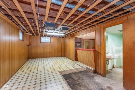 5734 Hillside Avenue Indianapolis IN 46220