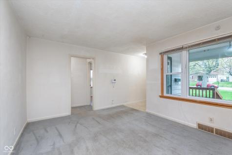 5734 Hillside Avenue Indianapolis IN 46220