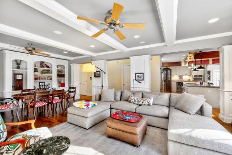 64 E 73rd Street Indianapolis IN 46240