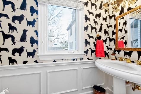 64 E 73rd Street Indianapolis IN 46240