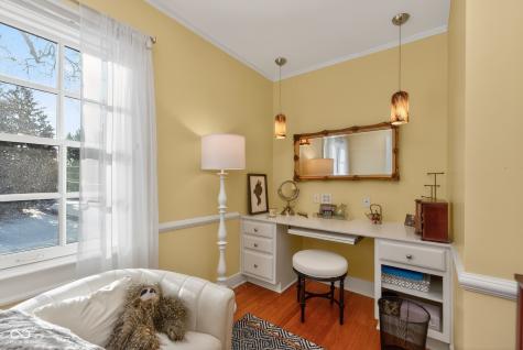 64 E 73rd Street Indianapolis IN 46240