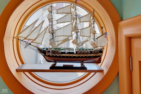 64 E 73rd Street Indianapolis IN 46240