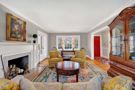 64 E 73rd Street Indianapolis IN 46240
