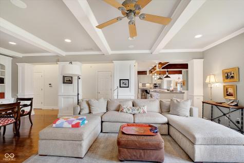 64 E 73rd Street Indianapolis IN 46240