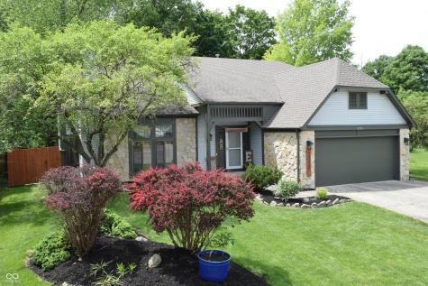 8552 Summertree Lane Indianapolis IN 46256