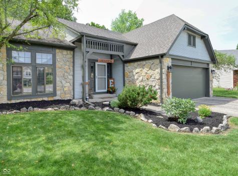 8552 Summertree Lane Indianapolis IN 46256